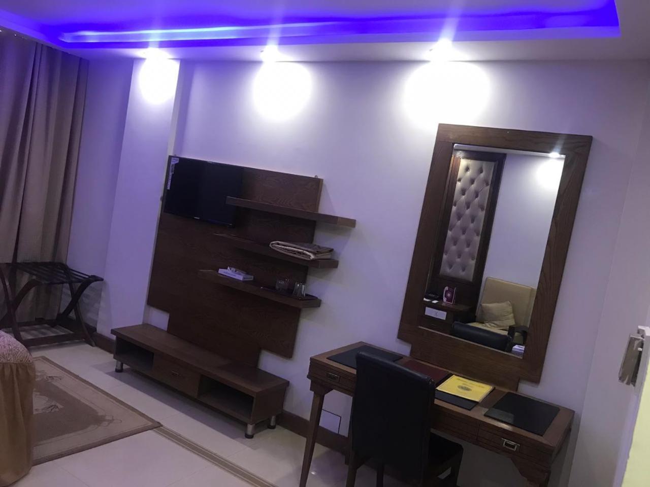 Hotel Shalimar Rawalpindi Ngoại thất bức ảnh